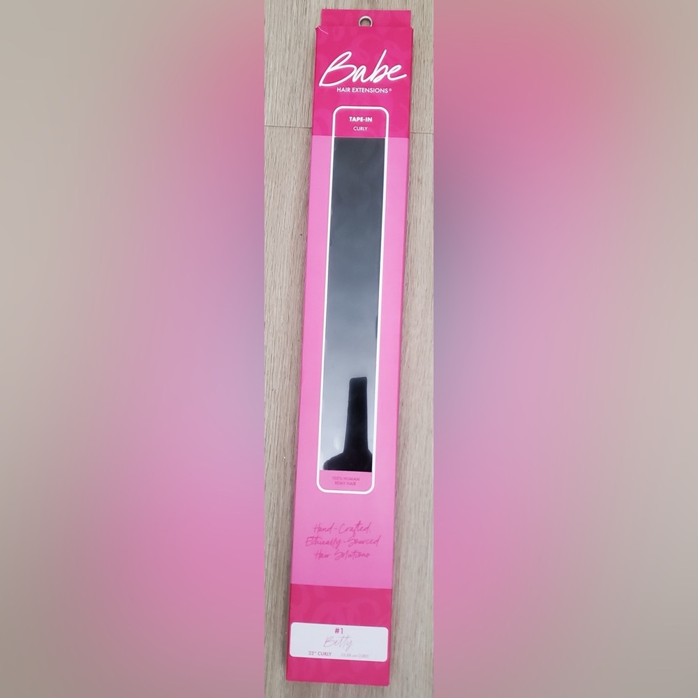 Brand New 22" Tape-In Babe Hair Extensions Curly #1 Betty